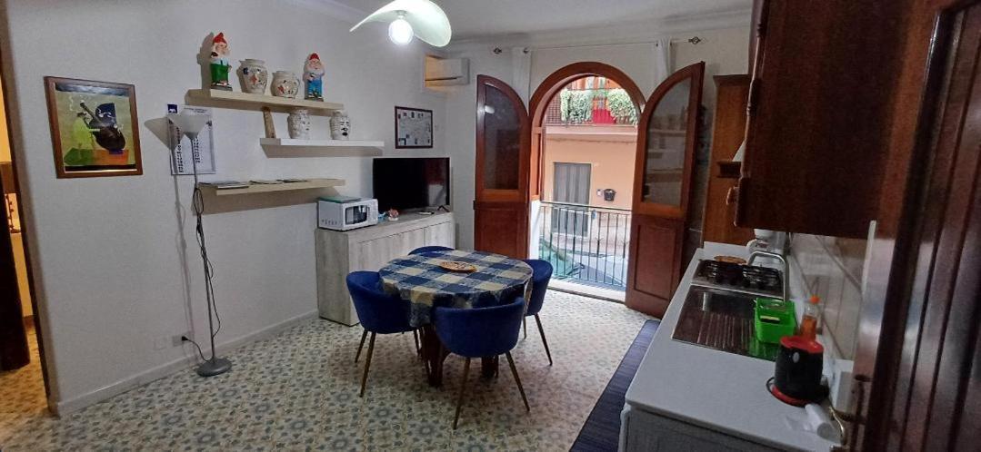 Casa Mary Apartment Giardini Naxos Exterior photo
